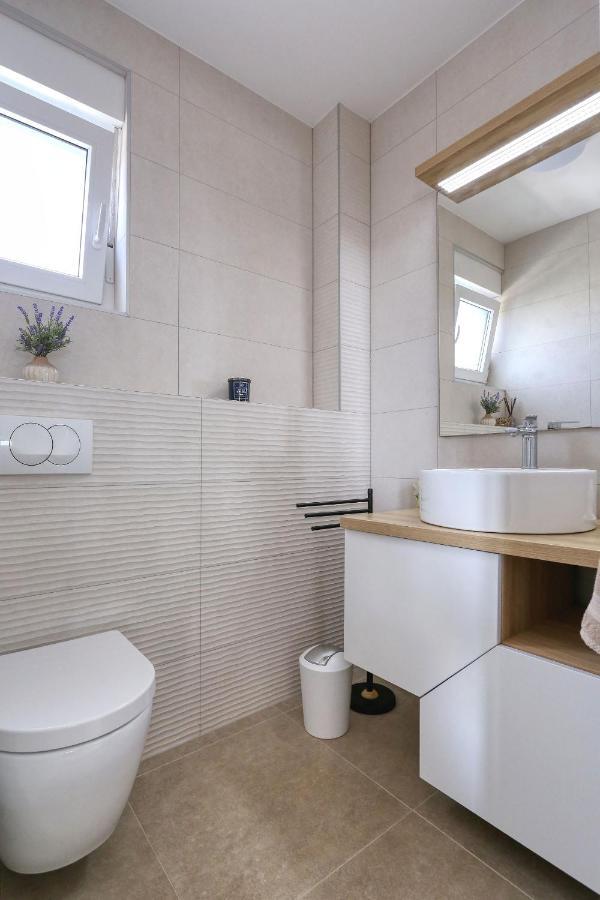 Luxury Apartment Isabell Zaton  Extérieur photo